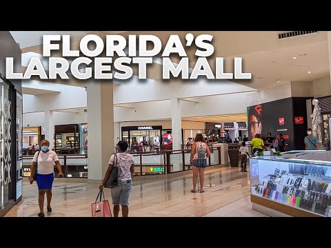 Florida&#039;s Largest Indoor Shopping Mall : Walking Aventura Mall in April 2022